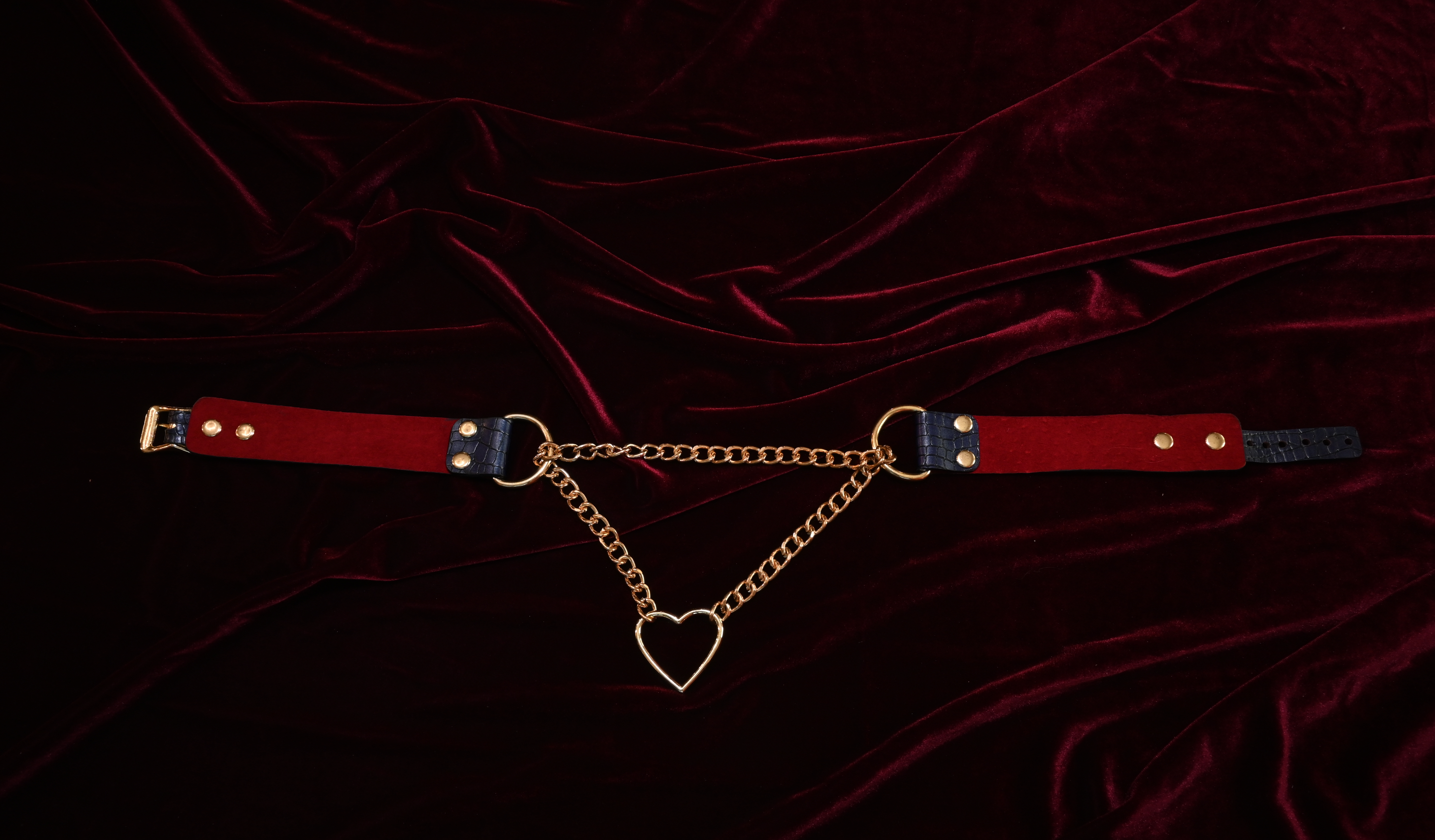 The Call of the Siren - The Siren's Pull Collar image 1