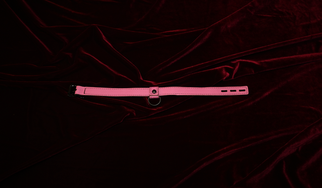 Pink Pendant collar image 3