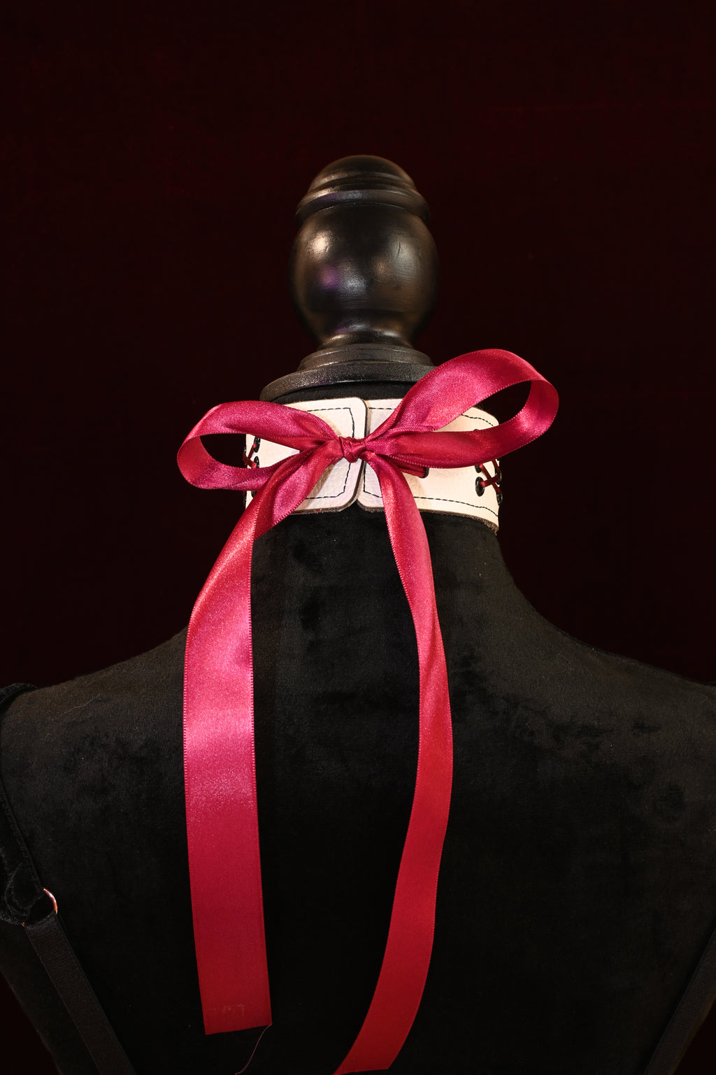Crimson and White Corset Collar