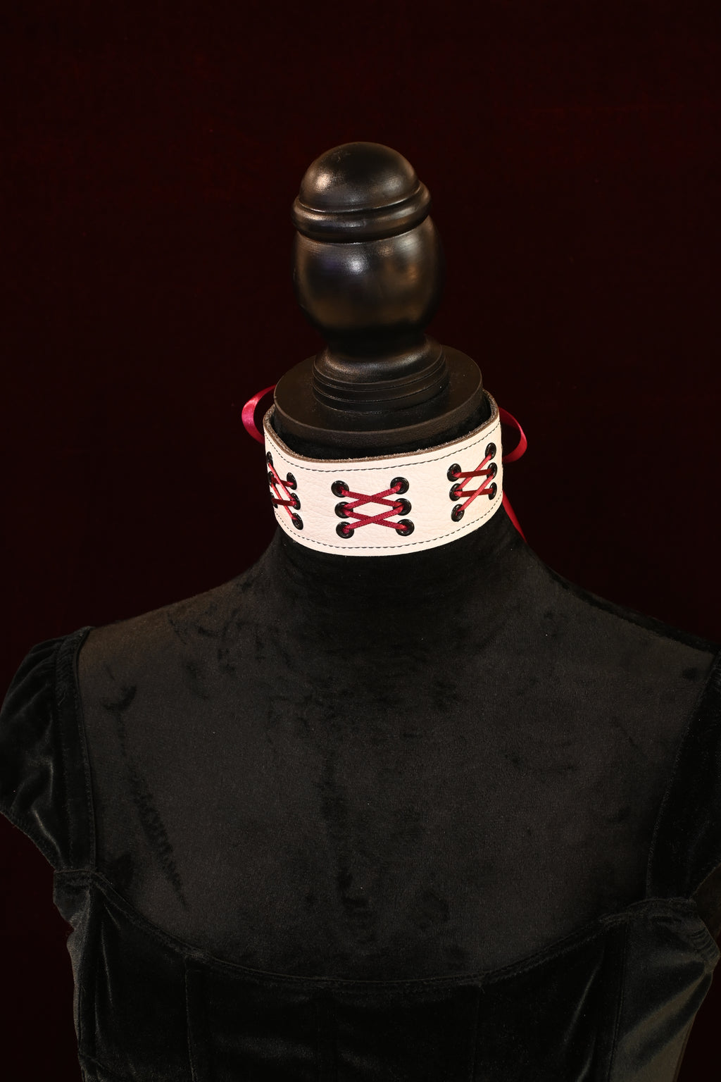 Crimson and White Corset Collar