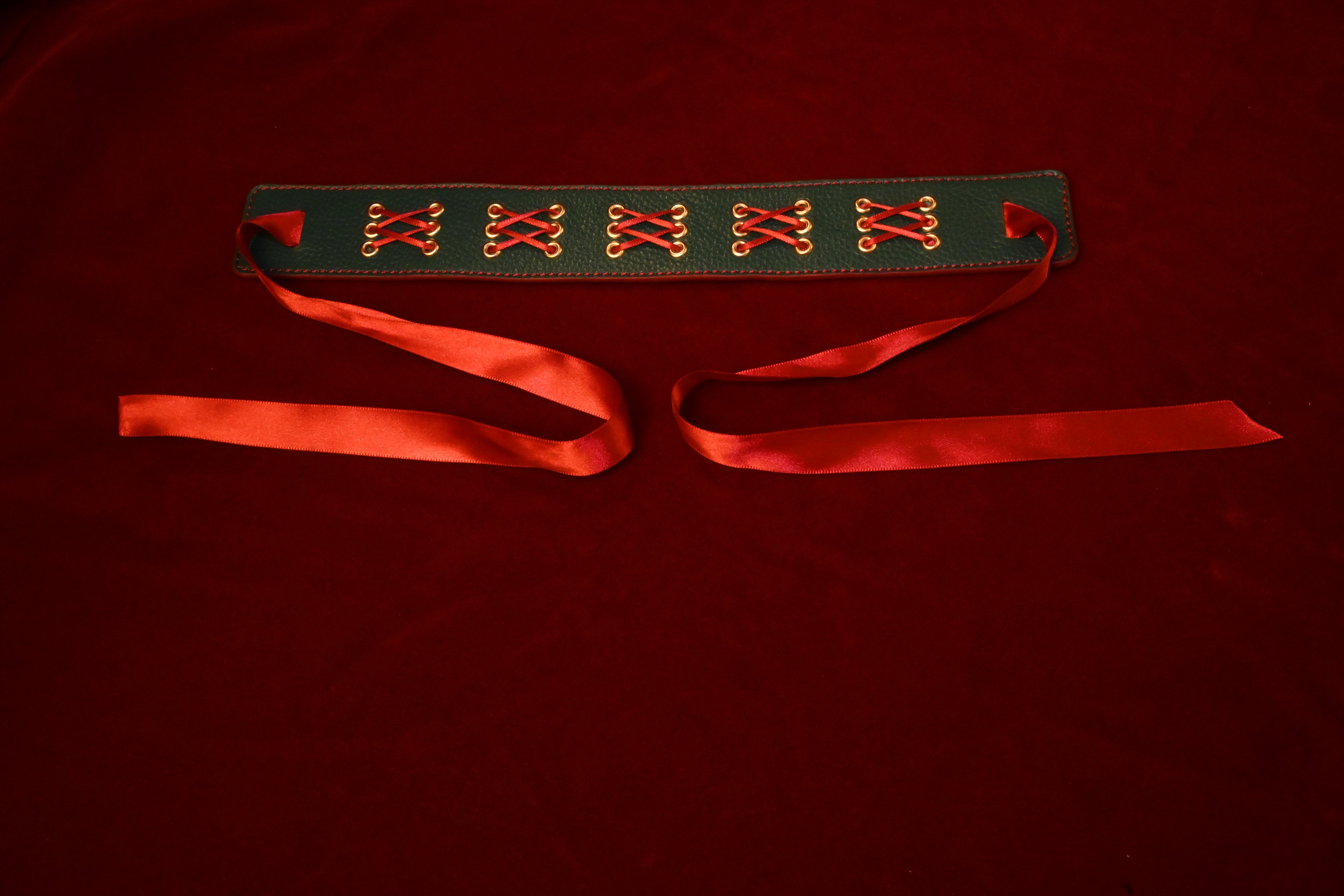 Festive Green Corset Choker