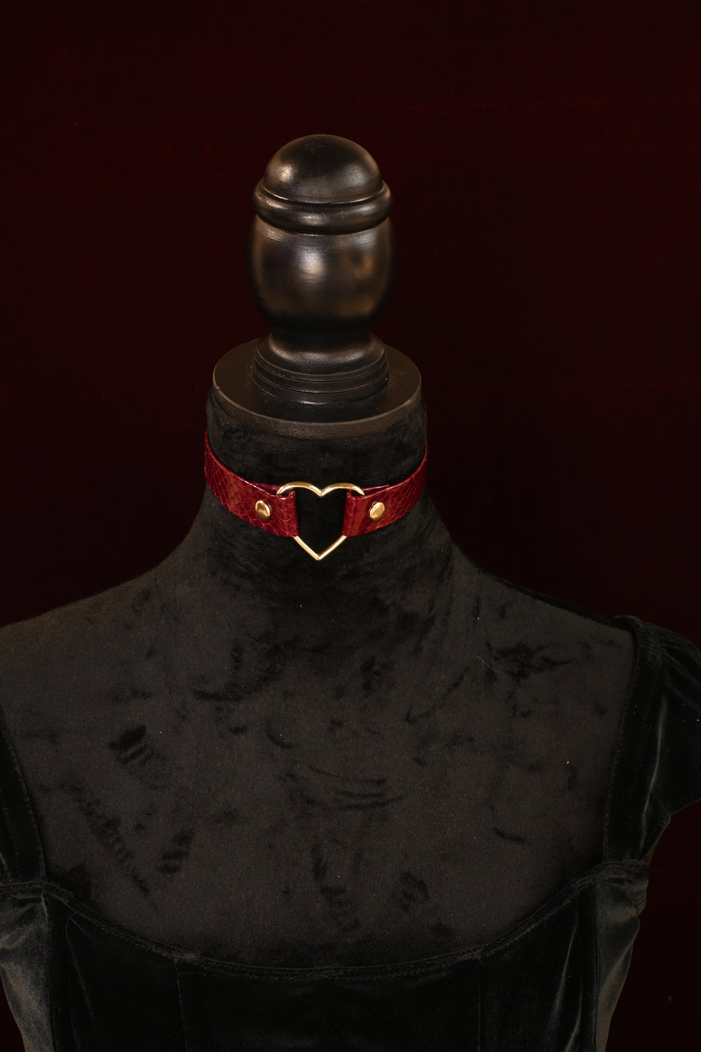 Viper's Kiss Collar image 0